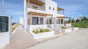 Deluxe Double Room | Front of property - Nove Milos Luxury by Estia (Milos)