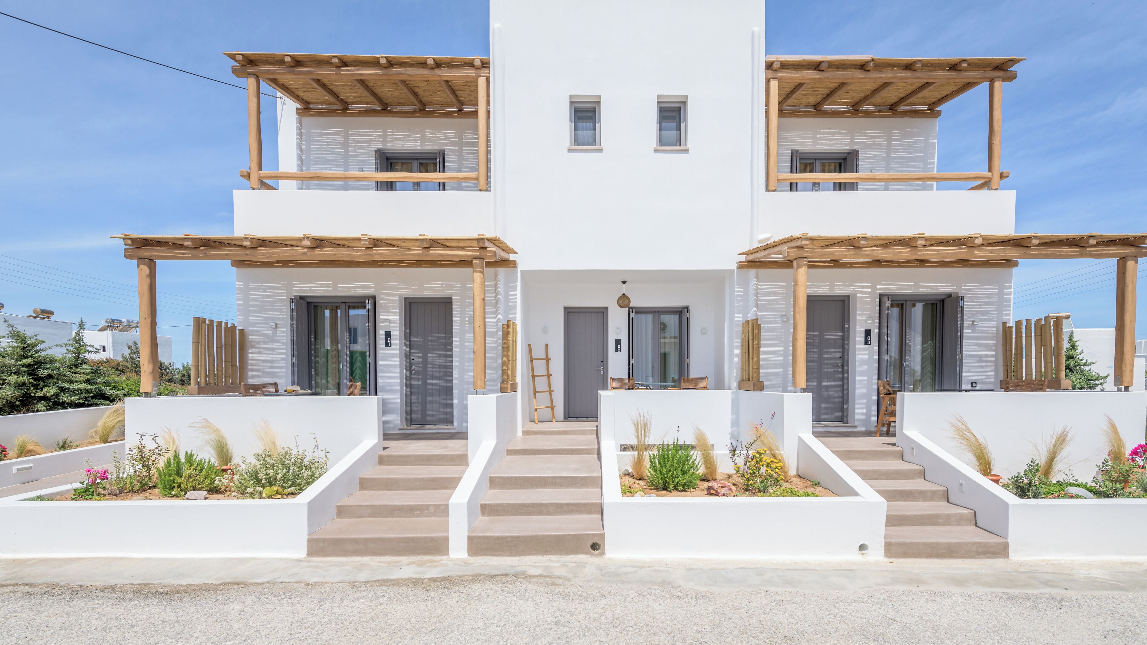 In-room safe, soundproofing, iron/ironing board, free WiFi