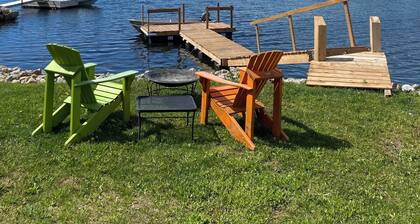 The Lower Deck Ocean Escape /Paddle Boards, Kayaks and Bikes