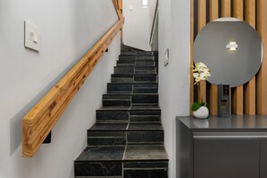 Interior - Top Floor Apartment with Majestic Mountain Views (Cape Town)