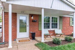 Exterior - Cool Places Lex
 (Lexington)