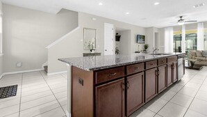 Interior - 3 Bedrooms/ 3.5 Bathrooms/ Solara (1540 CP) (Kissimmee)