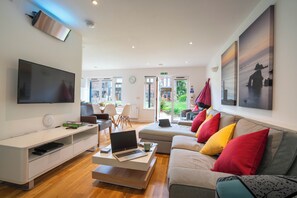 Smart-tv och dvd-spelare