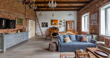 Folwark Rafałówka by Renters
