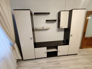 Interior - Townview Budget Penthouse (Suceava)