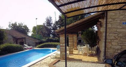 Traditional Istrian stone farmhouse with private pool. Secure & secluded garden.