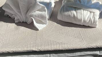 1 Schlafzimmer, BĂŒgeleisen/BĂŒgelbrett, kostenloses WLAN, BettwĂ€sche