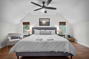 4 bedrooms, Internet - Full Game Room, Pet Friendly, Golf Cart Included, Community Pool - 899 Marsh Dunes (Fripp Island)