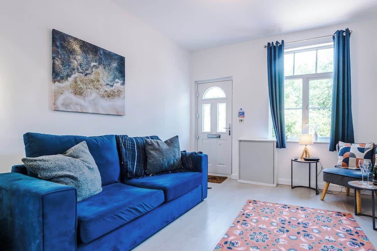 テレビ、書斎 / ワークスペース