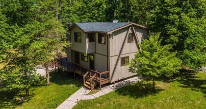Cozy Chalet in the Woods
http://www.innsbrook-resort.com/
