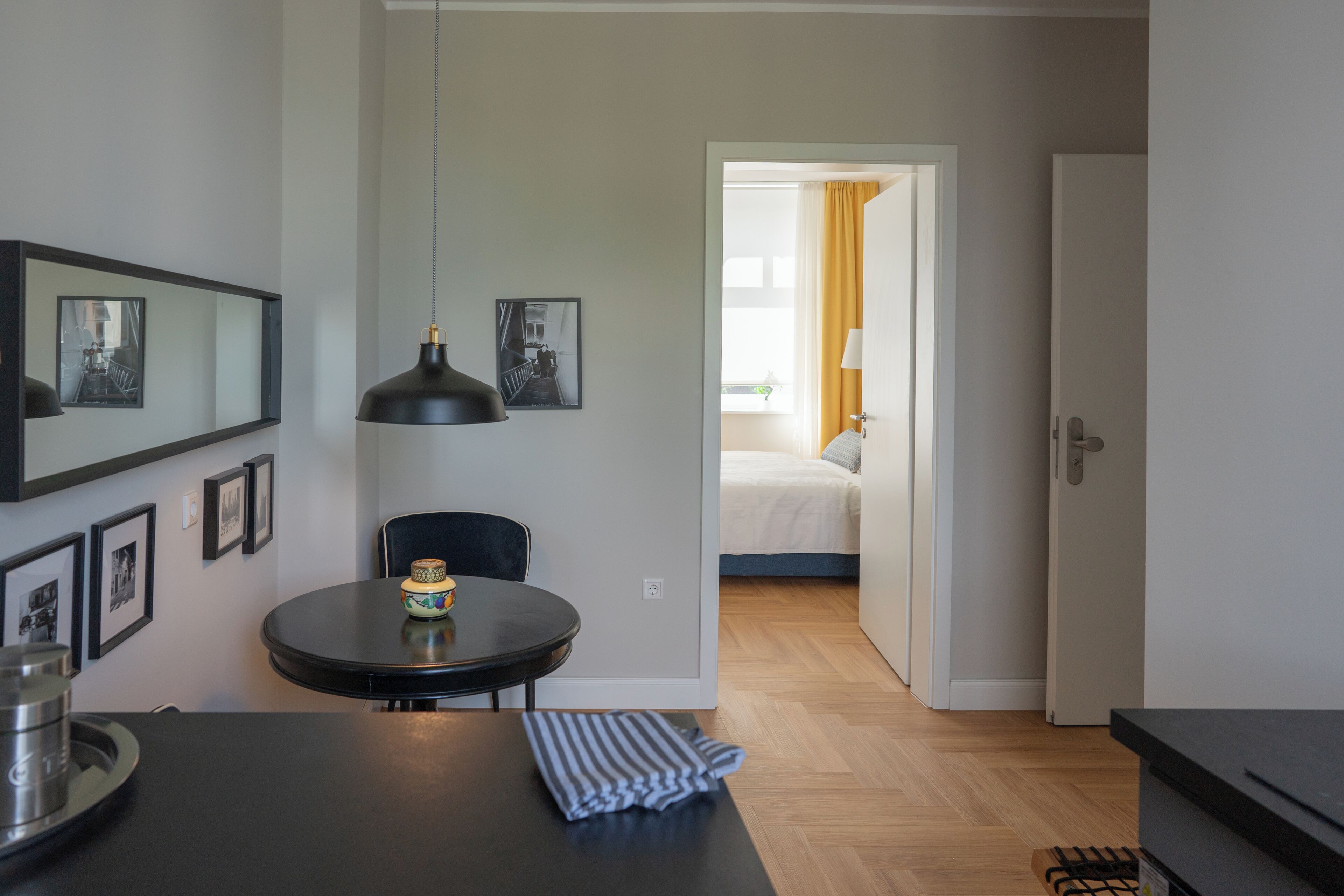 1 Schlafzimmer, Schreibtisch, Reisekinderbett, kostenloses WLAN