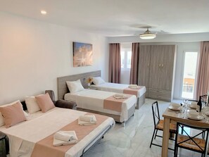 1 chambre, fer et planche à repasser, Wi-Fi, draps fournis