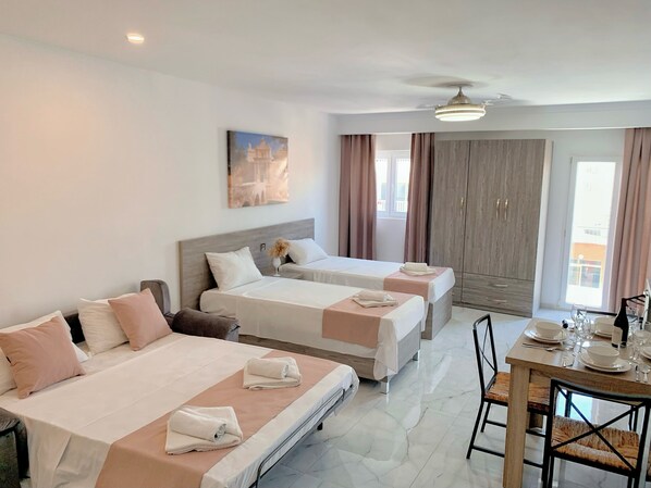 1 bedroom, iron/ironing board, WiFi, bed sheets