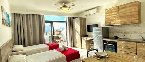 2 habitaciones, tabla de planchar con plancha, wifi y ropa de cama