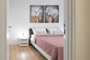 Family Apartment | Hypo-allergenic bedding, individually decorated, individually furnished - Apartment Palazzo Zagreb (Zagreb)