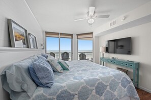 4 多间卧室、免费 WiFi、床单