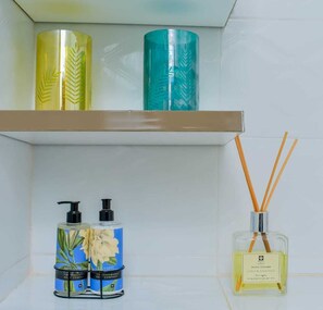 Savon, papier toilette