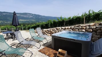 Outdoor spabad