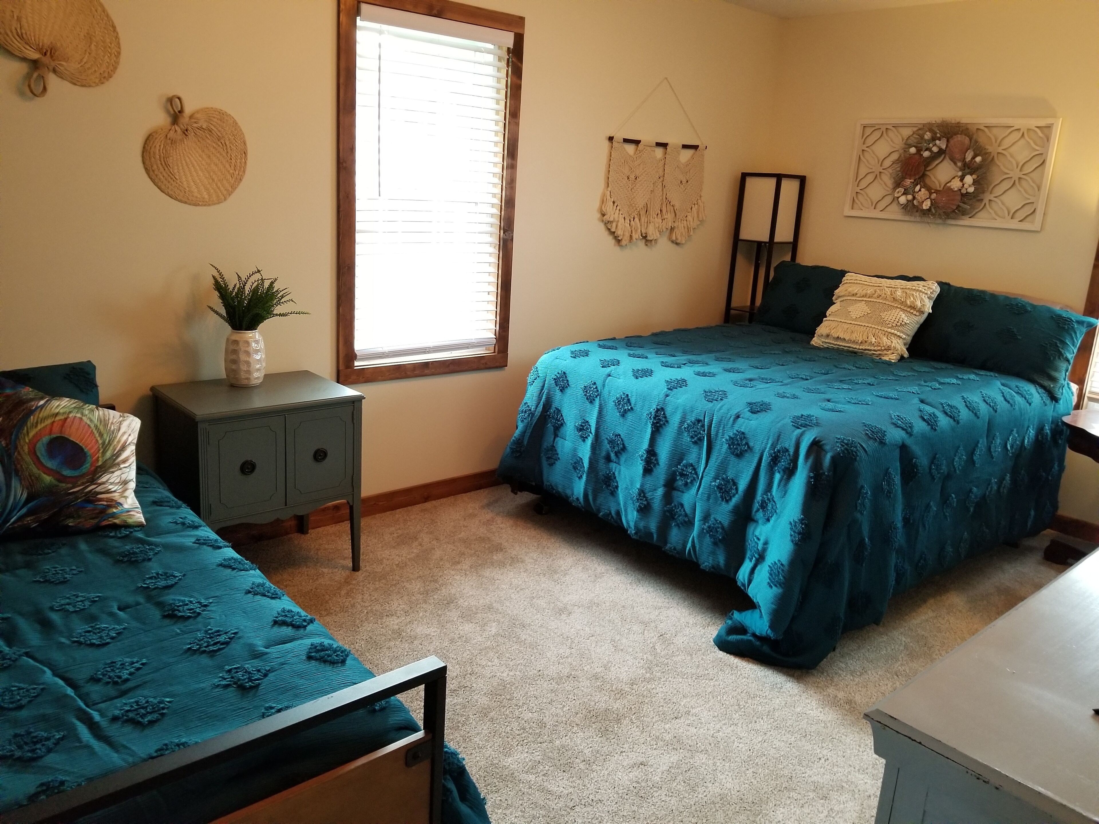 5 Schlafzimmer, Schreibtisch, Reisekinderbett, kostenloses WLAN