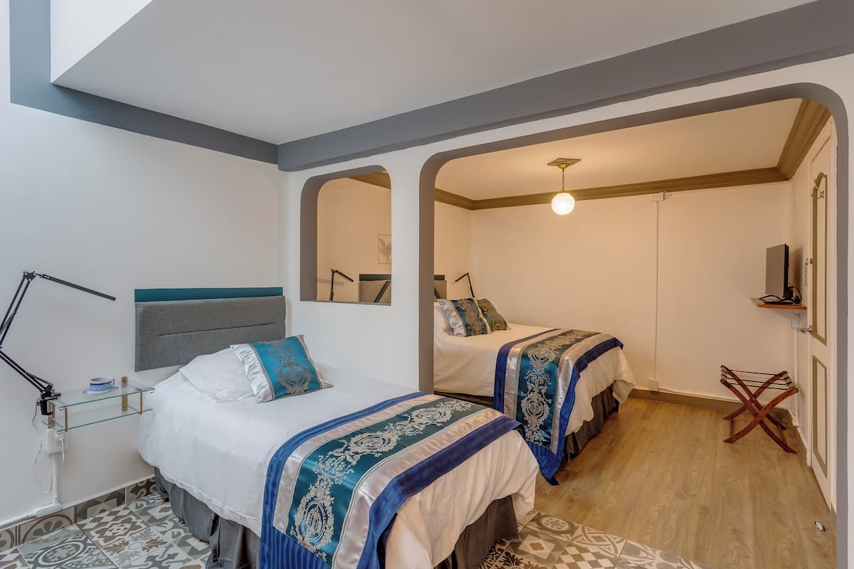 1 habitación, minibar y caja de seguridad en la habitación