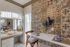 Deluxe Room | Private kitchen | Coffee/tea maker - Citizen Condesa (Mexico City)