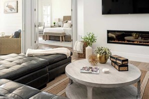 TV, fireplace, offices