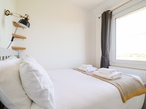 3 habitaciones, decoración personalizada y muebles diferentes 