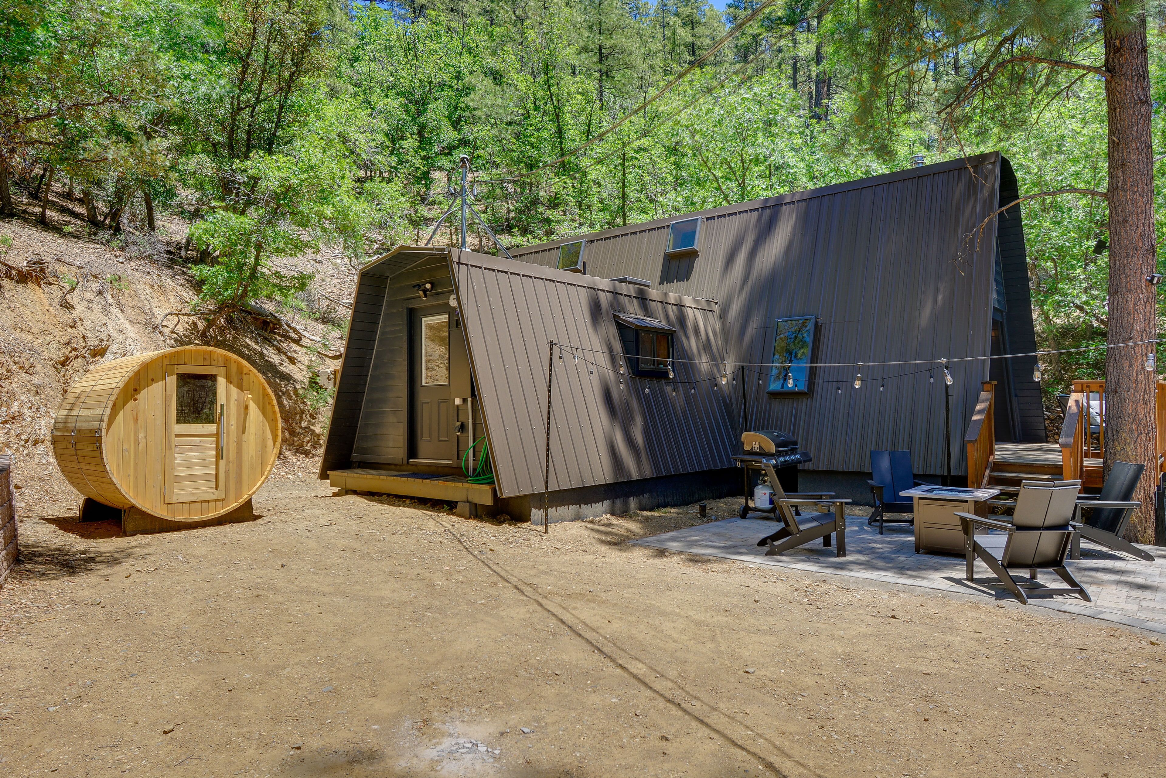 'The Hygge Hideaway' Cabin Near National Forest