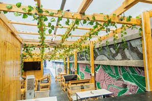 Soundproofing, iron/ironing board, free WiFi