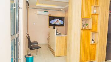 Soundproofing, iron/ironing board, free WiFi