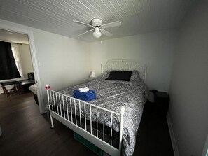 3 chambres, Wi-Fi gratuit, draps fournis