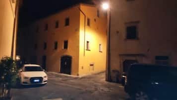 Esterni