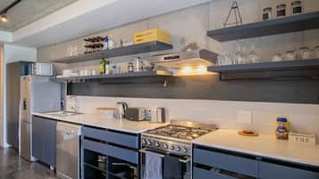 Apartment (1 Bedroom) | Private kitchen