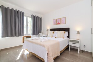 标准公寓 | 1 多间卧室、办公桌、笔记本电脑工作区、熨斗/熨衣板