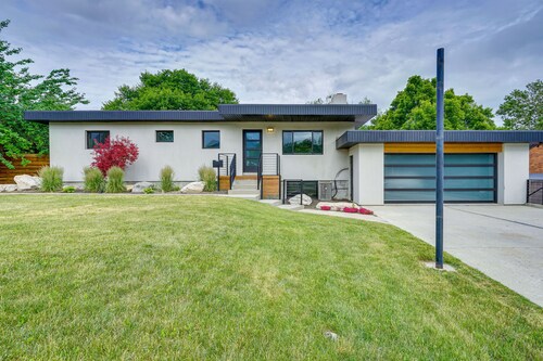 Convenient Salt Lake Area Vacation Rental!