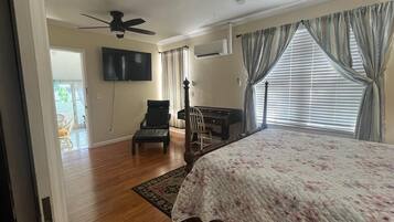 3 Schlafzimmer, Schreibtisch, kostenloses WLAN, Bettwäsche