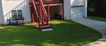 Peace Full Place located in a beautiful pooll and tennis community.