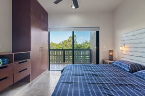 2 bedrooms, iron/ironing board, travel crib, WiFi - Tulum Hideaway with Penthouse, Pool and Jungle (Tulum)