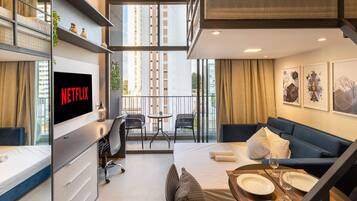 Bügeleisen/Bügelbrett, kostenloses WLAN, Bettwäsche