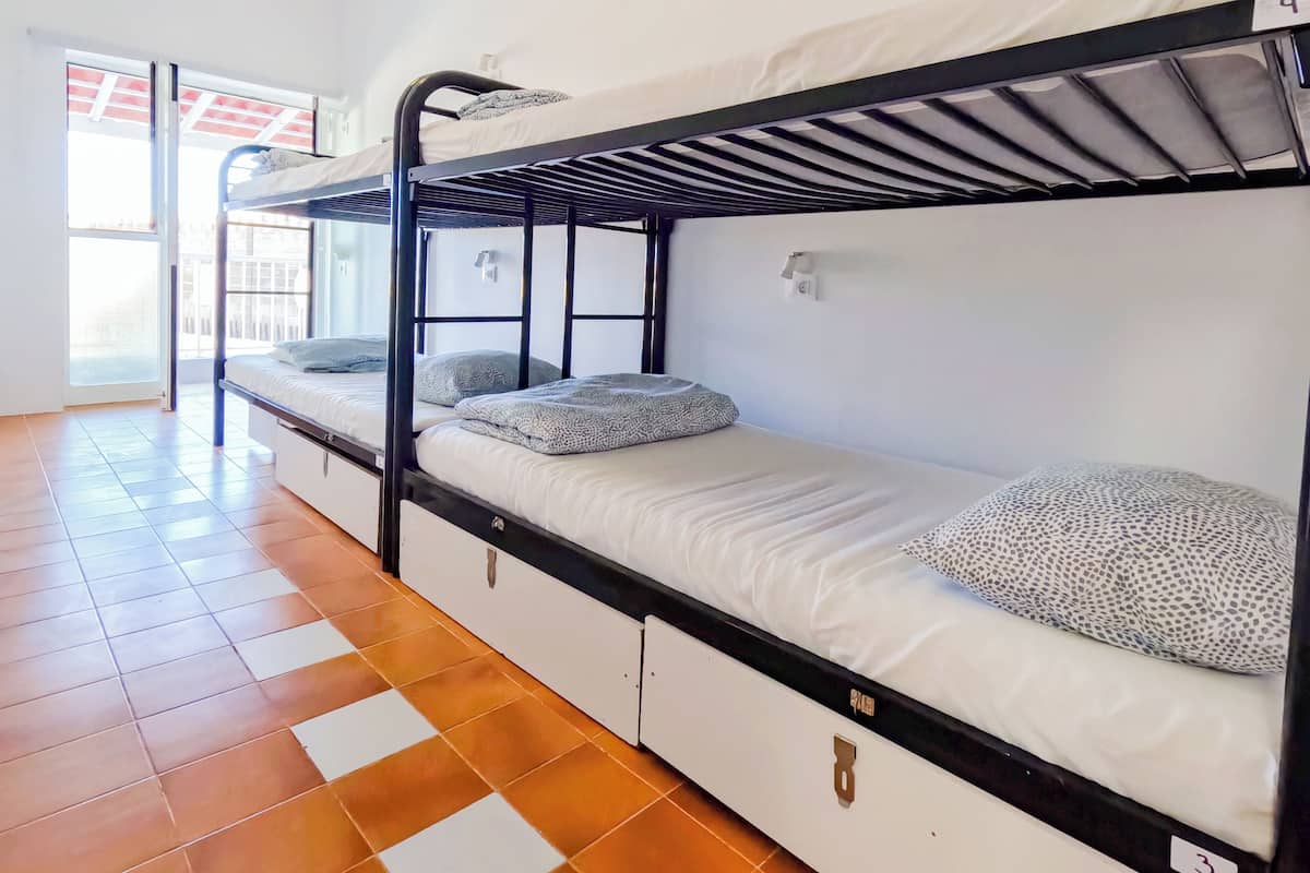 Standard Shared Dormitory, Women only (VIII) | 1 bedroom, free WiFi