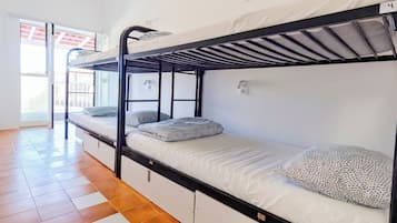 Standard Shared Dormitory, Women only (VIII) | 1 bedroom, free WiFi
