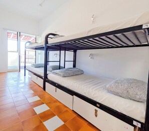 Gemeinsamer Standard-Schlafsaal, Nur Frauen (VIII) | 1 Schlafzimmer, kostenloses WLAN