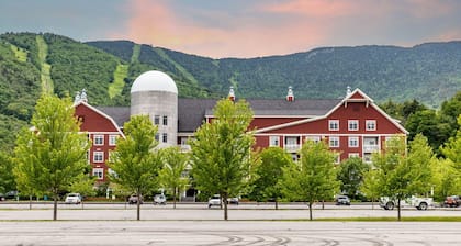 Sugarbush Gem: Modern Ski Retreat near Slopes