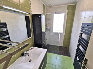 Shower, hair dryer
