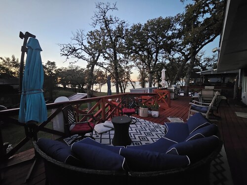 Cottage on the Cove with Paddleboarding and kayaks