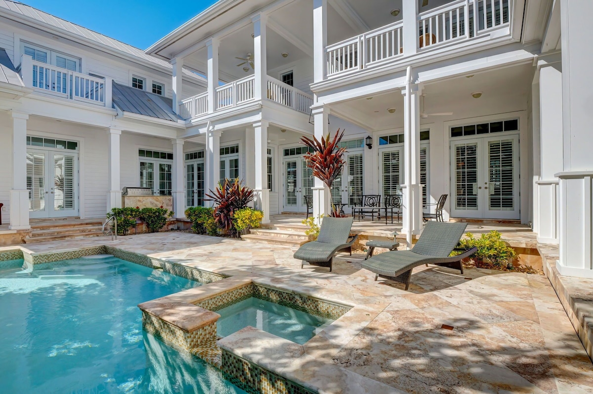 Photo 10 of Gables by the Sea - Naples, FL