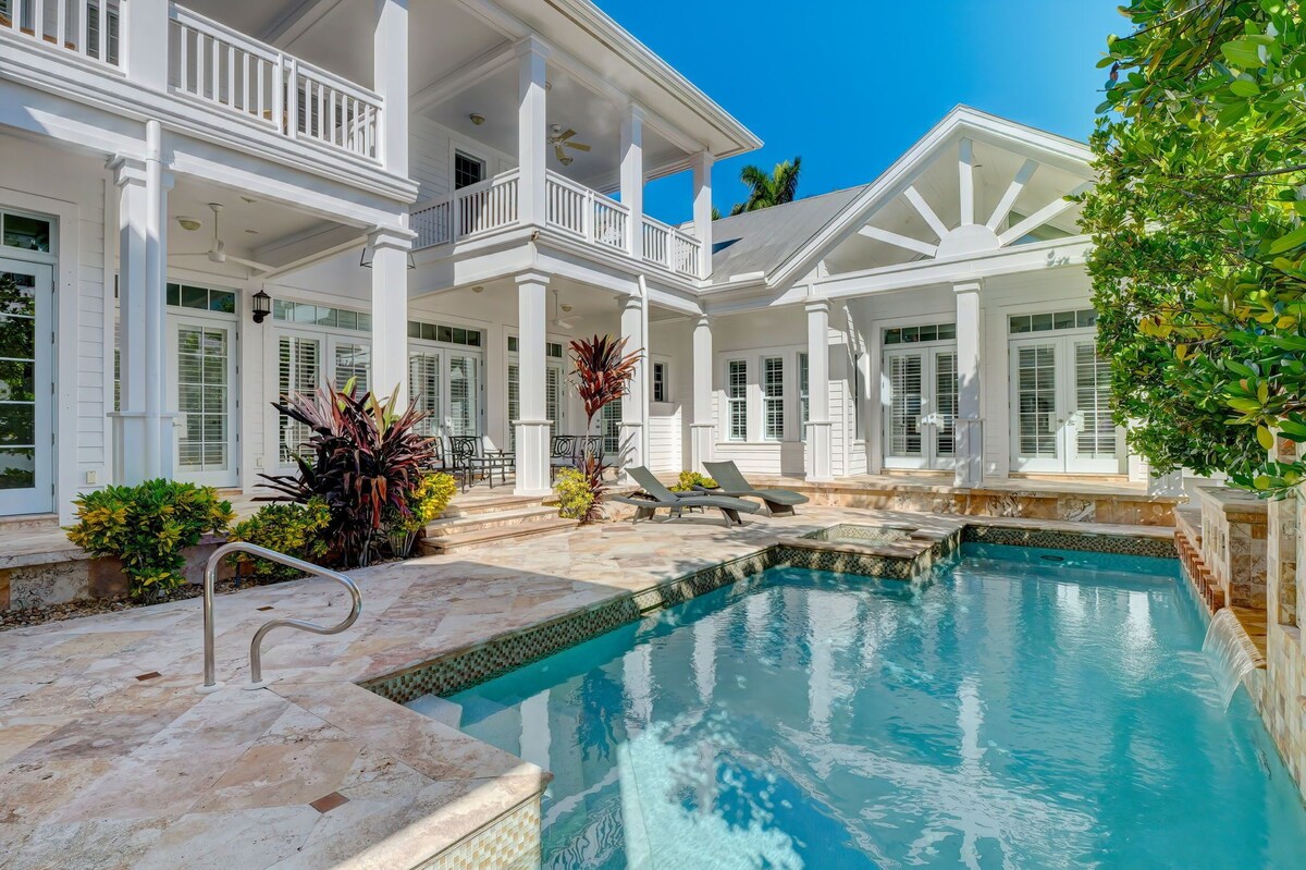 Photo 12 of Gables by the Sea - Naples, FL