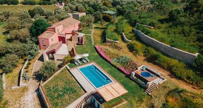 Villa Sumac 6, Emma Villas