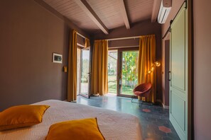 3 makuuhuonetta, silitysrauta/-lauta, ilmainen Wi-Fi, vuodevaatteet
