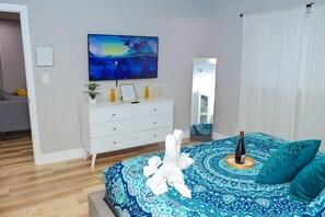 3 Schlafzimmer, Bügeleisen/Bügelbrett, Reisekinderbett, WLAN